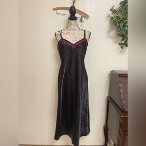 Gilligan & O'Malley Black Chemise with Red Accents